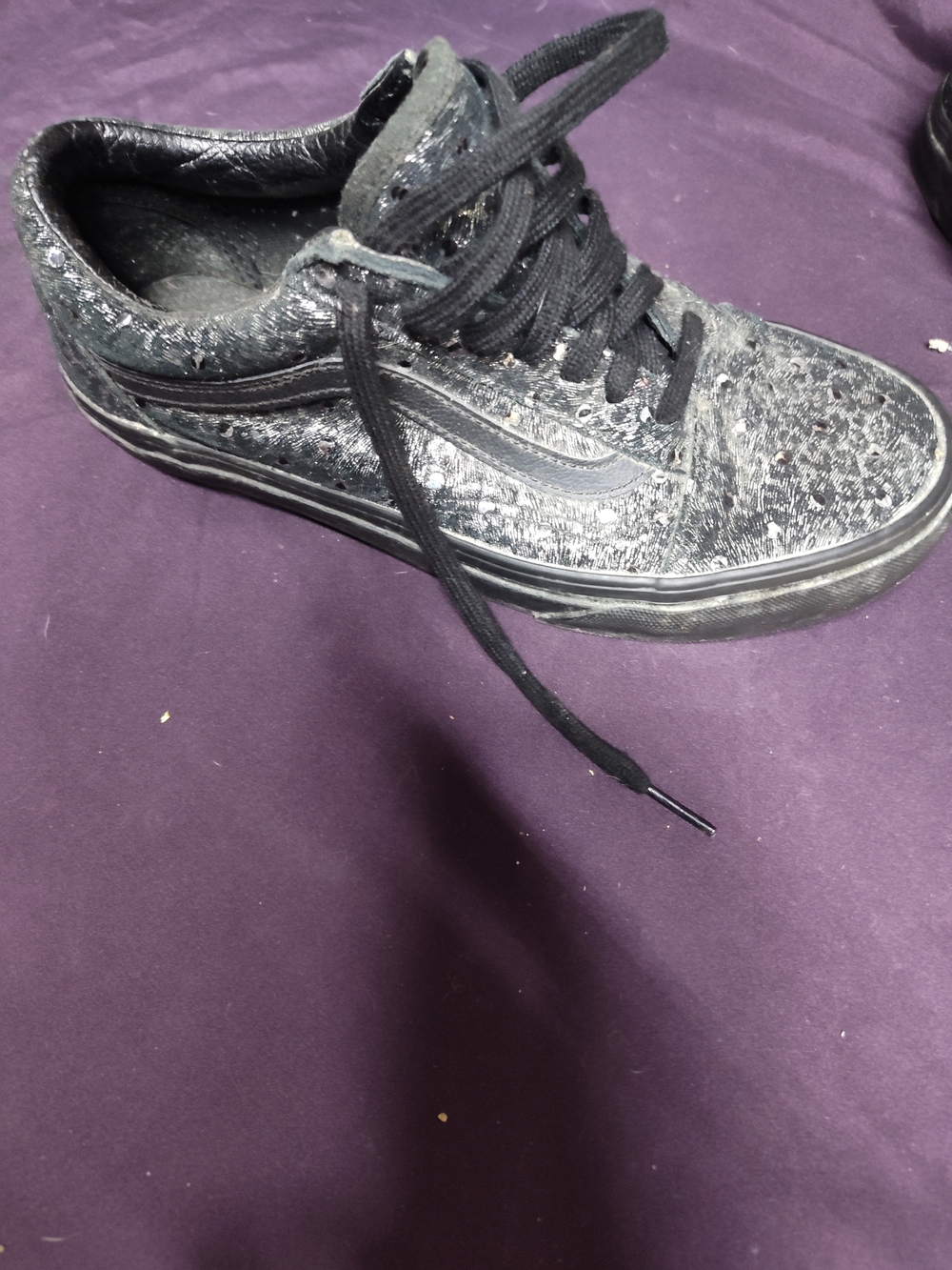 Vans Women's Low-Top Athletic Sneaker in Black and Gray